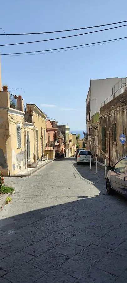 La Casa Di Via Marzulli Apartment Acireale